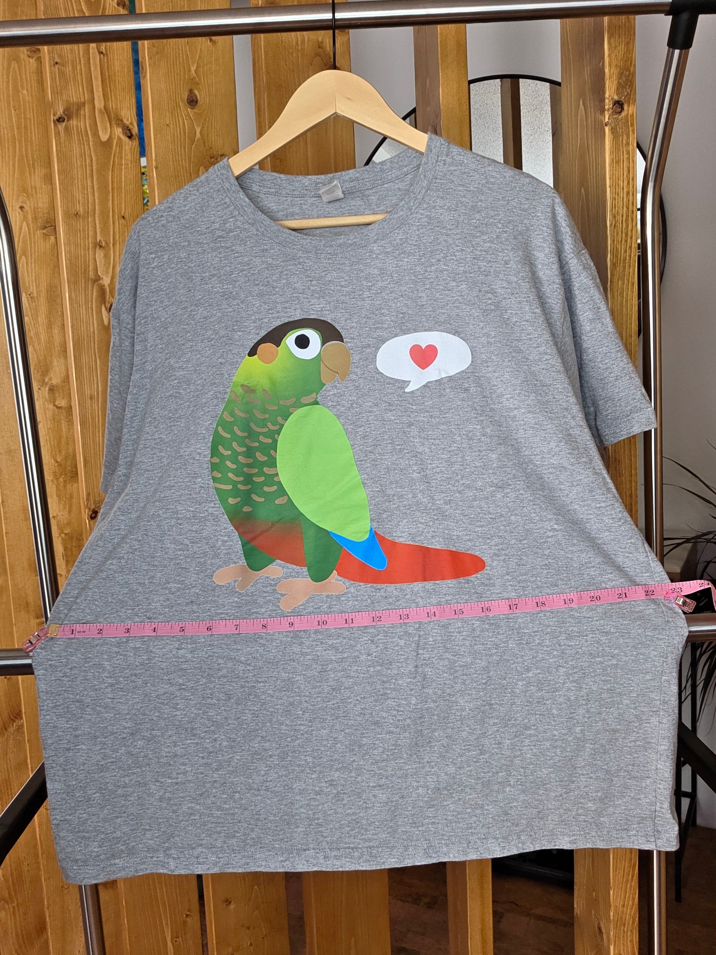 Grey parakeet t-shirt