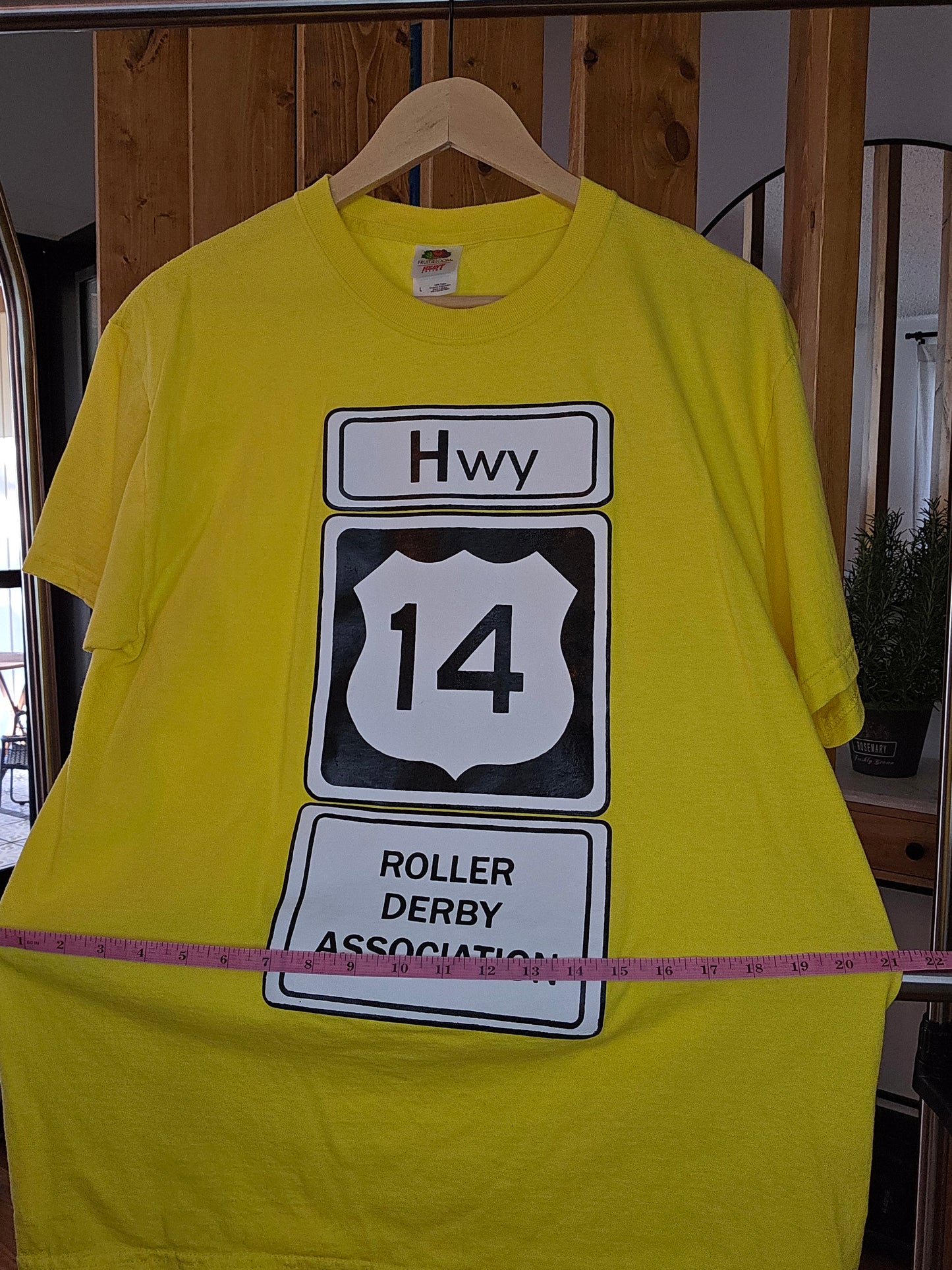 Yellow highway 14 roller derby