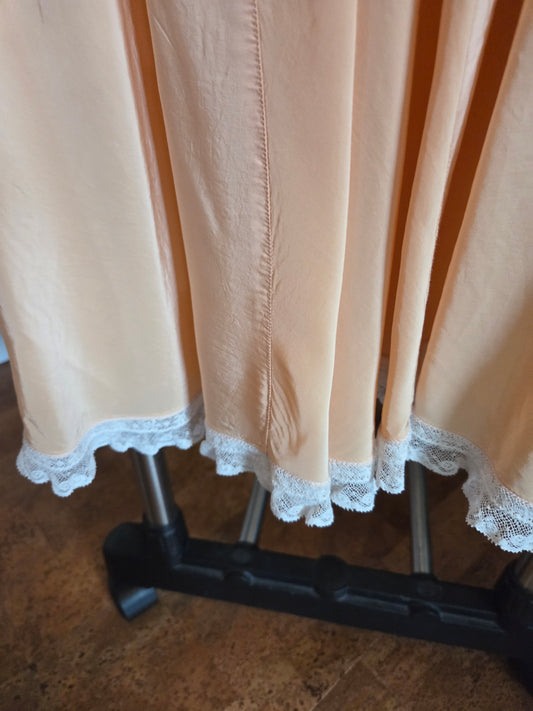 Vintage Artemis knee length peach rayon slip