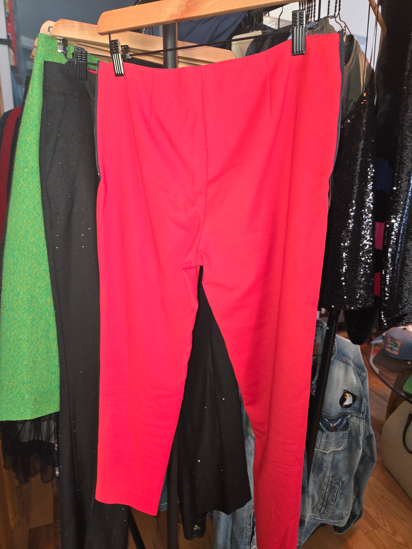 Vintage Missoni Red Capri