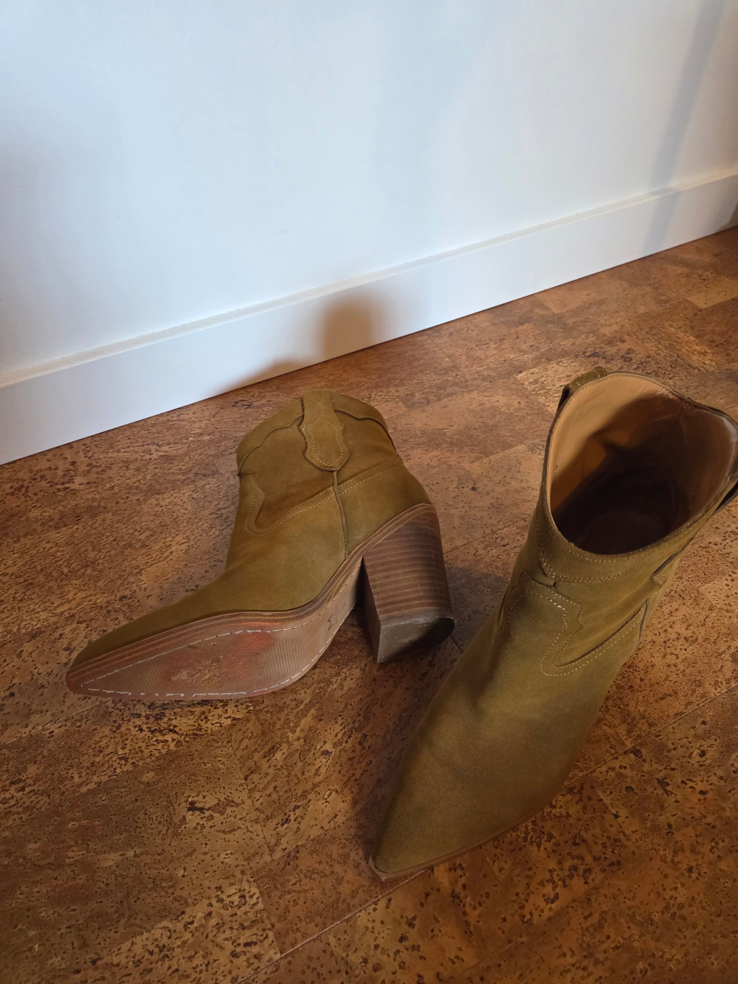 Marc Fisher olive short cowboy boot
