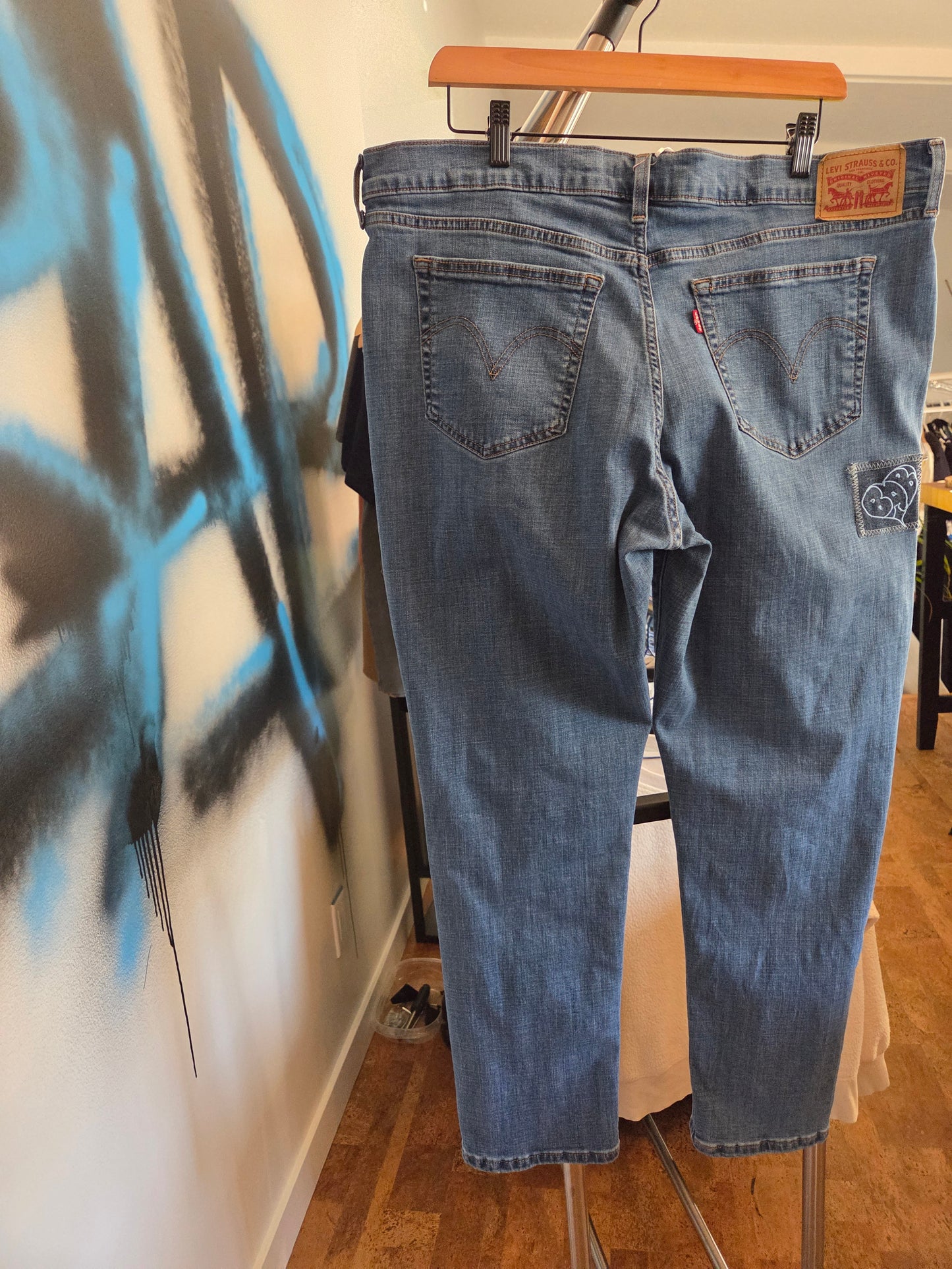 BAB Emp upcycled jean XX knees  Bossa Nova Rt thigh