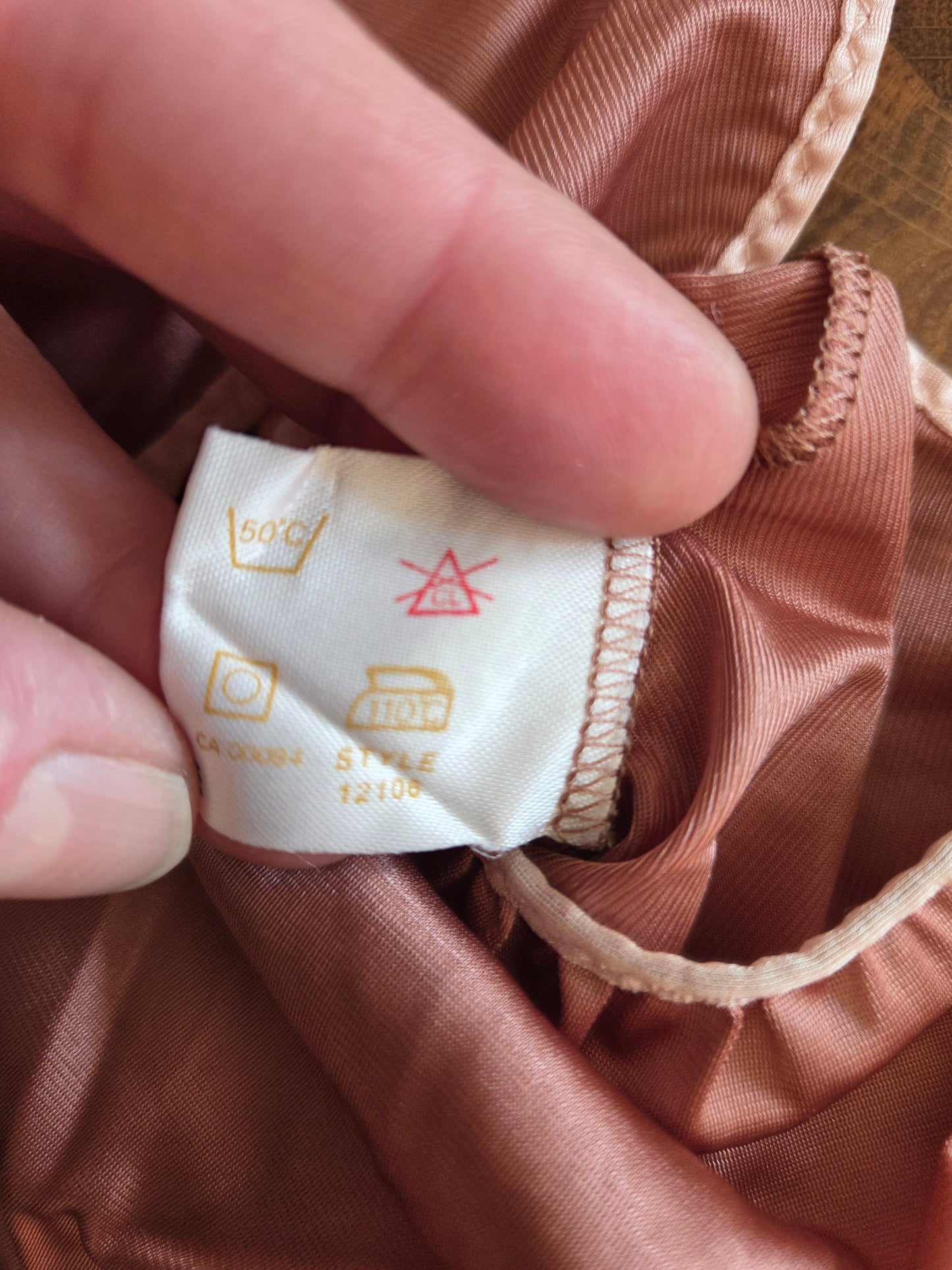 Kayser vintage knee length slip