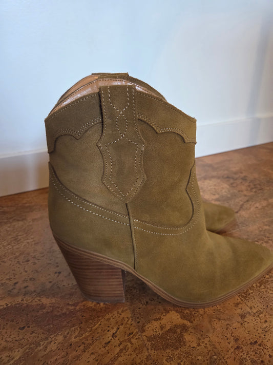 Marc Fisher olive short cowboy boot