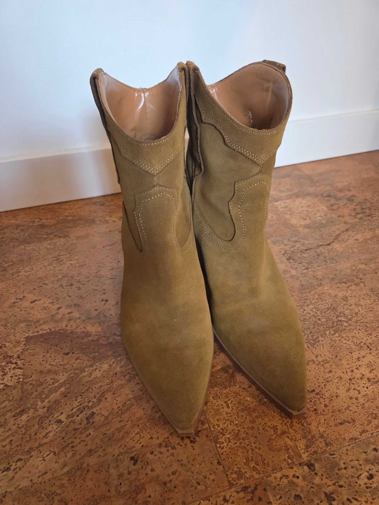 Marc Fisher olive short cowboy boot
