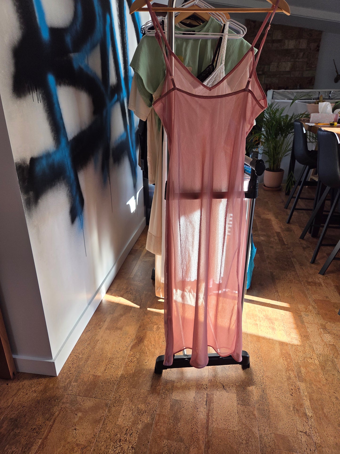 Sheer long slip..rose..M-L