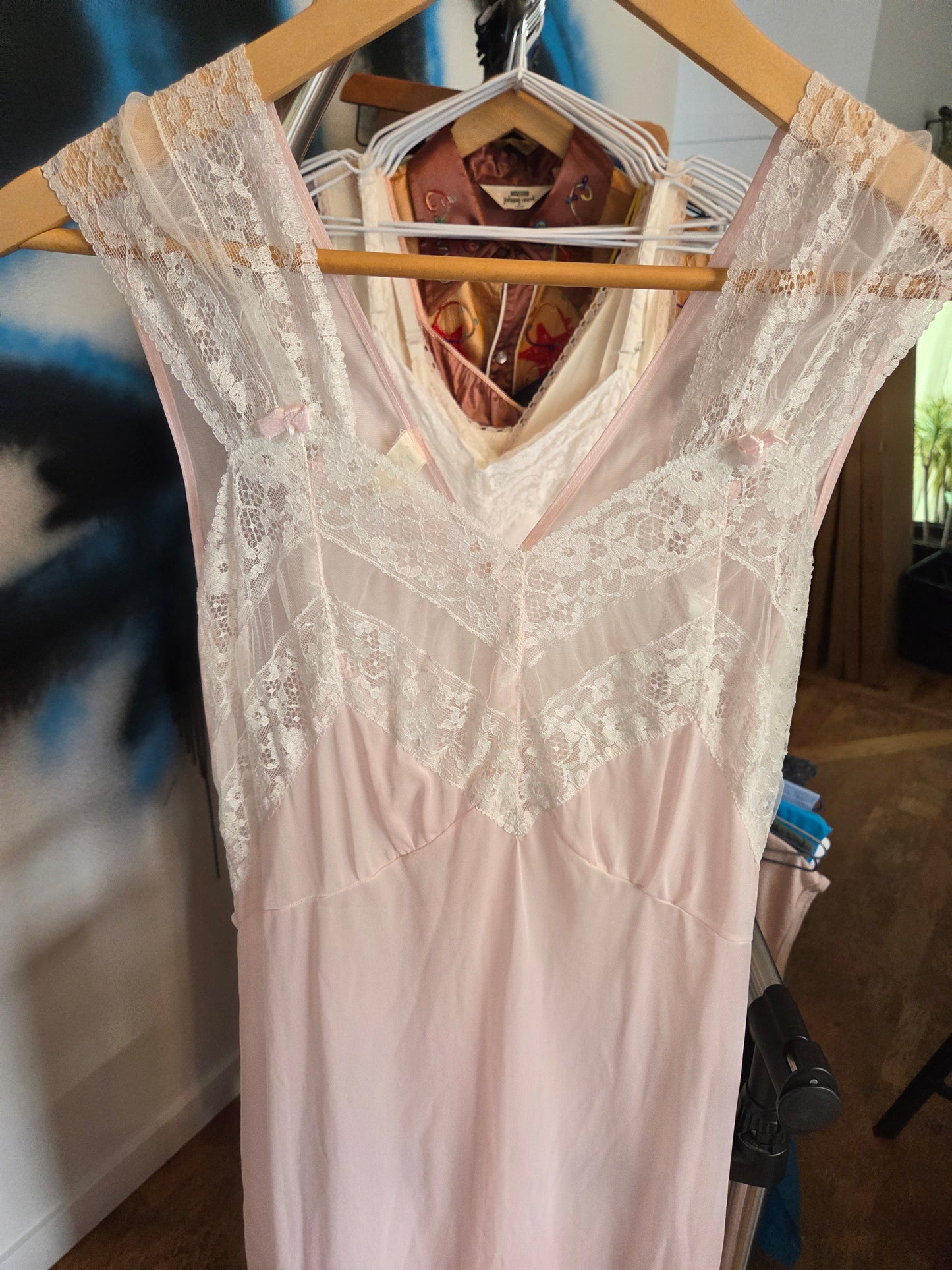 French Maid loungewear light pink with lace trim