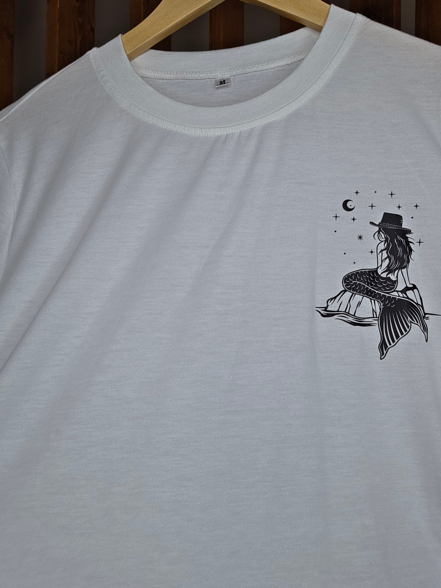 White saltwater soul front and back design