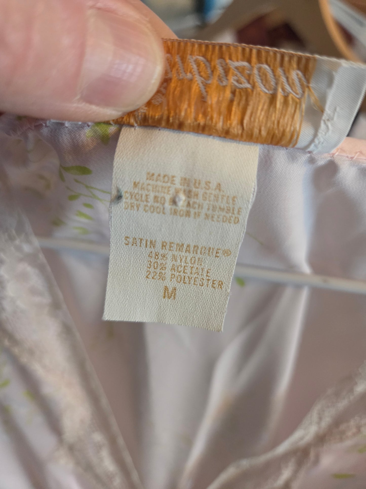 Vintage light pink loungwear ..Barbizon...USA