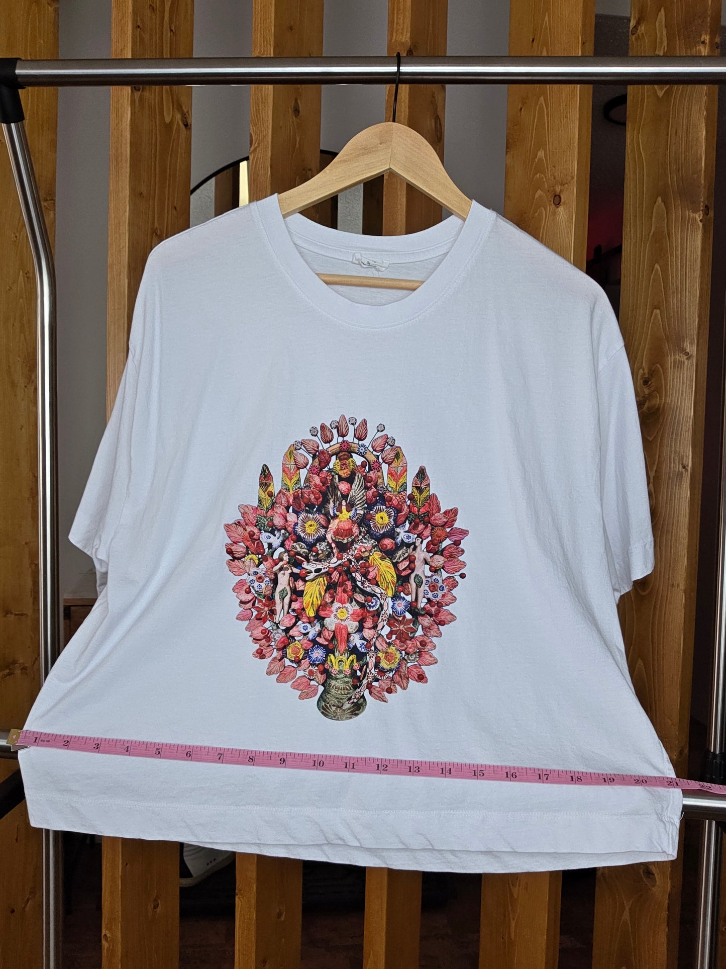 LA PAZ street art collection white...Adam and Eve..angel