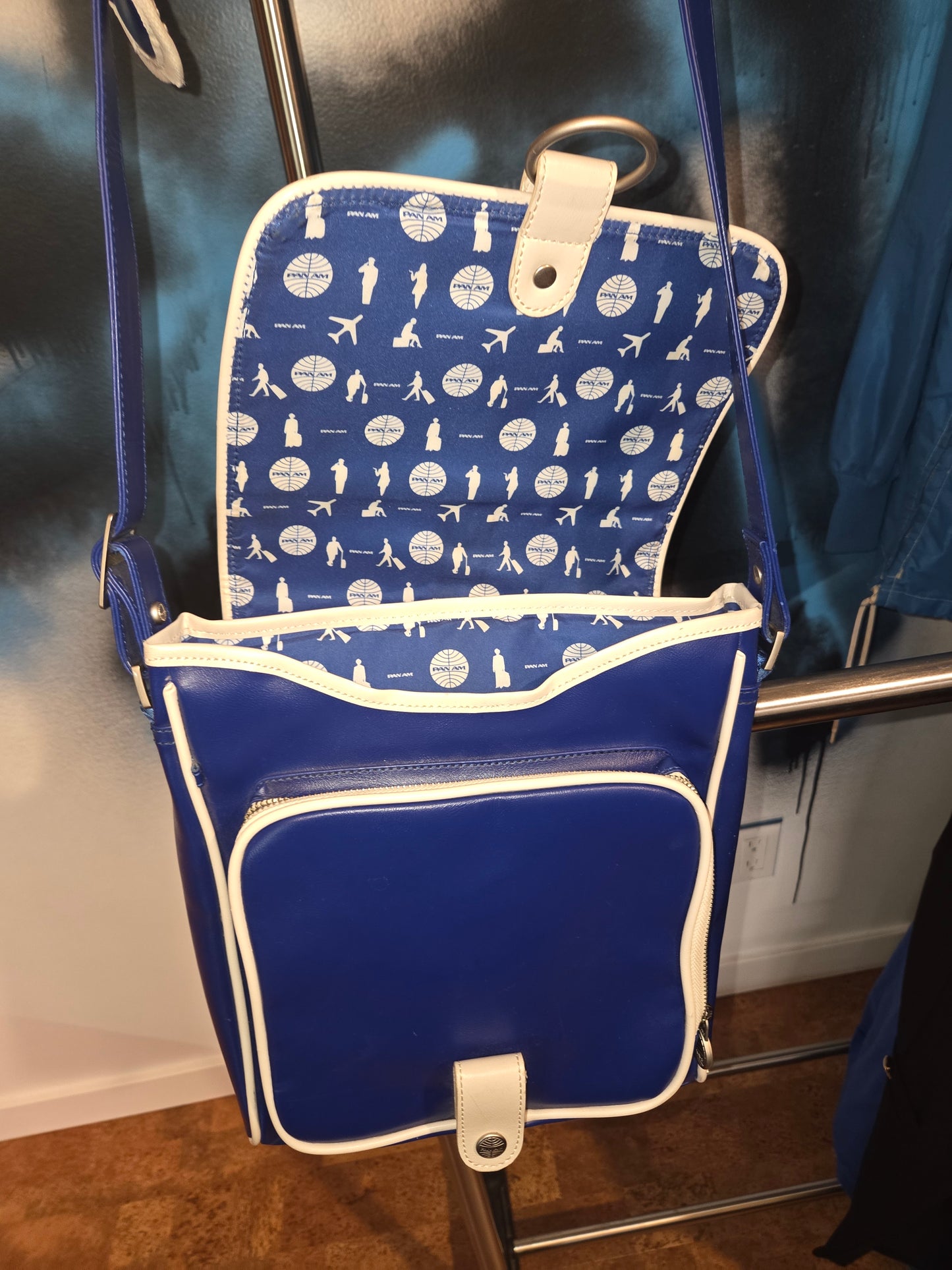 Pan Am Vintage Blue & White shoulder bag 1960's??